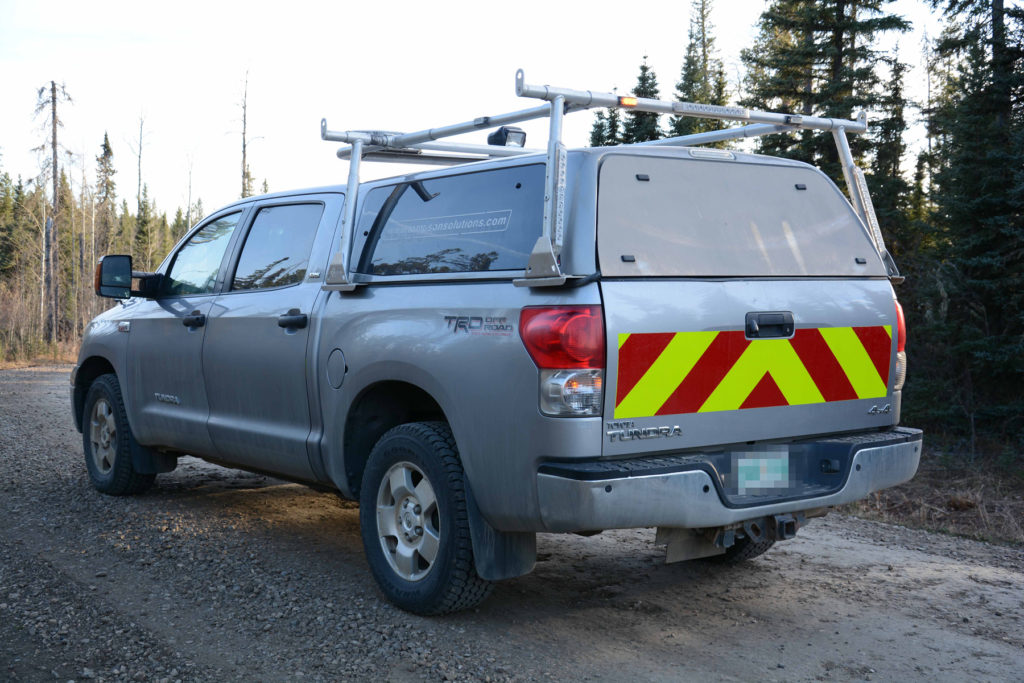 Reflective vehicle panel for tailgate toyota tundra
